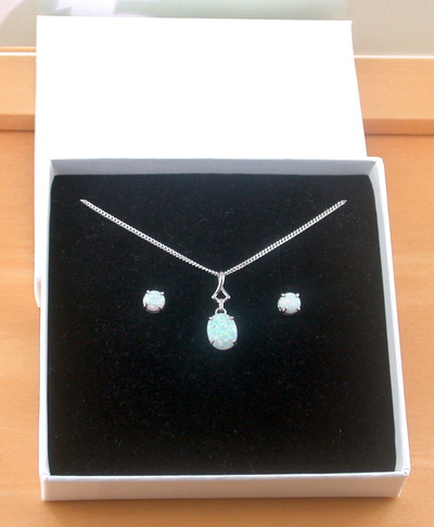 BOXED GIFT SET/925 White Opal Pendant & 18 inch Silver Chain/Sterling Silver Opal Necklace/Opal Jewellery/Opal Jewelry/ U.K