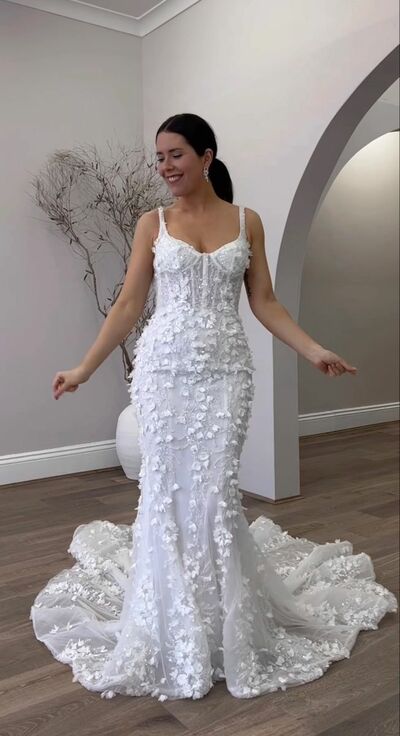 Elegant Wedding Dress, Mermaid 3D Handmade Flowers Floral Lace Bridal Dress Bridal Gown