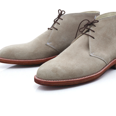Crafted leather classic beige suede leather chukka boot