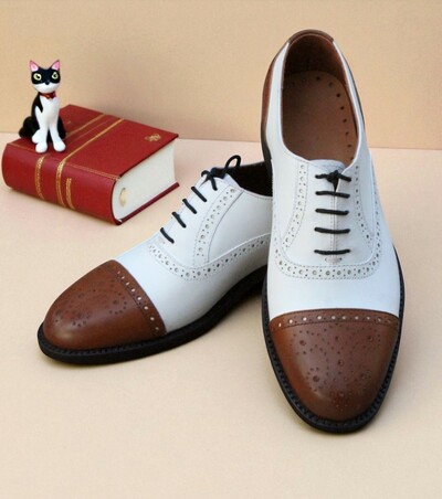 Crafted Leather Brown / White Leather Oxford Men Formal Lace up Dress Shoes