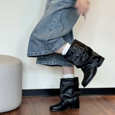 Thick-soled fashionable short boots