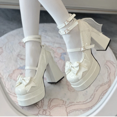 Women’s fashion chunky kawaii style shoes