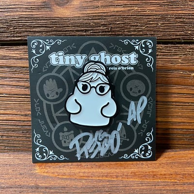 “amber” tiny ghost ap pin