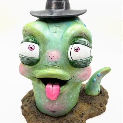 George - Thumbnail 1