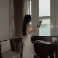 Ministry skirt suit - Thumbnail 3