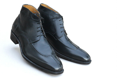 Crafted Leather Classic Handmade Black Calf Leather Chukka Boot