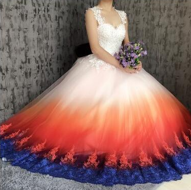 Scoop A-Line Open Back Ombre Wedding Dress with Lace Appliques