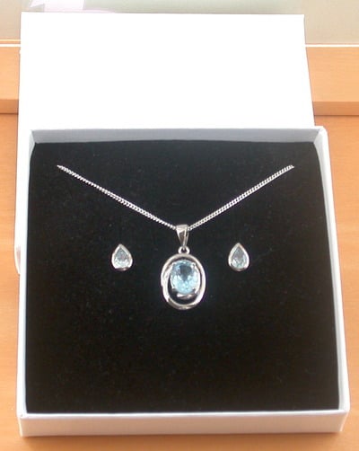 BOXED GIFT SET/Sterling Silver Blue Topaz Pendant & 18" Silver Chain/Sterling Silver Topaz Necklace/Topaz Jewellery/Topaz Jewelry/UK