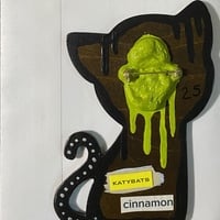 CINNAMON Kitty Pin  - Thumbnail 1