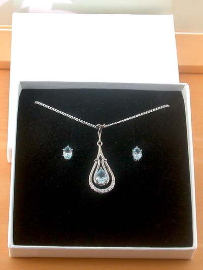 BOXED GIFT SET/Sterling Silver Blue Topaz & Cz Pendant & Chain/Blue Topaz Necklace/Topaz Jewellery/Topaz Earrings/UK