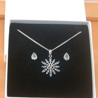 BOXED GIFT BOX/Sterling Silver Blue Topaz Triquetra Pendant & Chain/Blue Topaz Triquetra Necklace/Topaz Jewellery/Topaz Jewelry/Topaz Earrings - Thumbnail 9