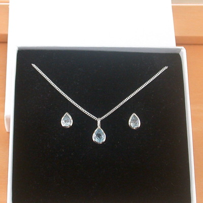 Boxed gift set/sterling silver blue topaz teardrop pendant & chain/blue topaz necklace/topaz jewellery/topaz jewelry/november birthstone/uk