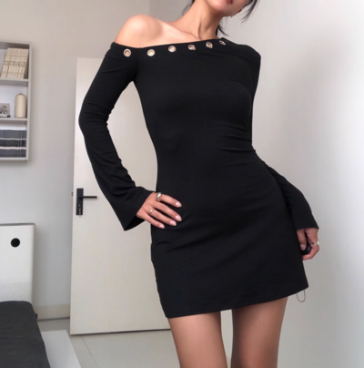 Solid color slant collar hollow ring slightly flared long sleeve off-shoulder dress
