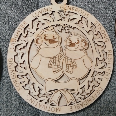 #86 snowman family ornament