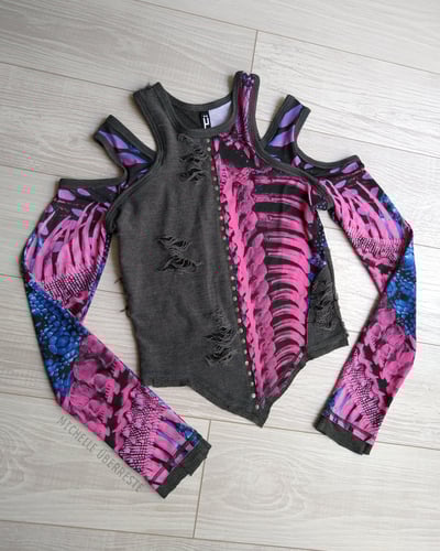 Ooak mutagene cutout top