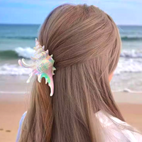 MERMAID SEASHELL PEARL HAIR CLAW - Thumbnail 1