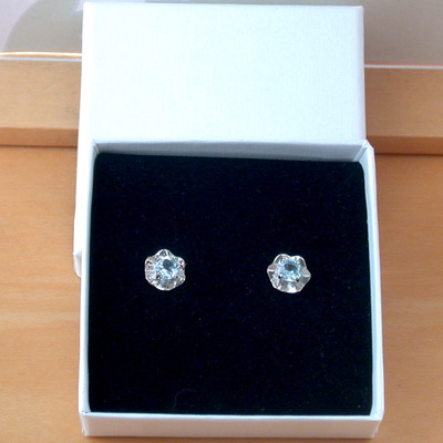 Boxed gift/sterling silver blue topaz earrings/topaz flower earrings/topaz studs/topaz jewellery/topaz jewelry/uk