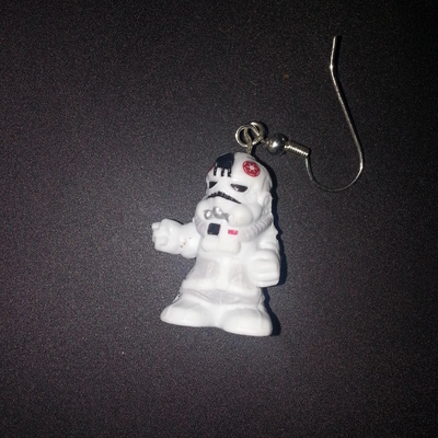 At-at pilot - Thumbnail 3