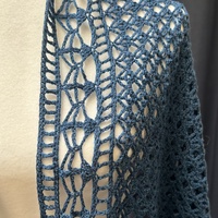 Le Dramont Shawl: Dark Teal Blue - Thumbnail 2