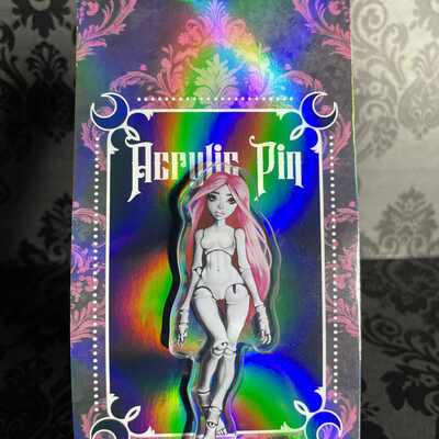 'dolly' 2.5" acrylic pin