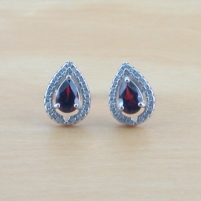 Sterling silver garnet & cz stud earrings/sterling silver garnet earrings uk/garnet earrings/garnet jewellery/garnet jewelry/january birthstone - Thumbnail 5