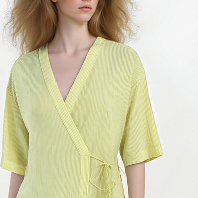 Stylish casual striped bow kimono-style outerwear