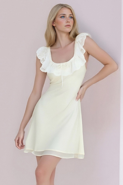 Square neck collarbone exposed ruffled lace patchwork waist dress