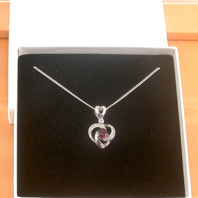 Boxed gift/sterling silver heart & cz pendant & chain/garnet necklace/garnet jewellery/garnet jewelry/uk