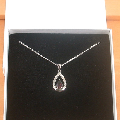 Boxed gift/sterling silver garnet teardrop pendant & chain/garnet necklace/garnet jewellery/garnet jewelry/uk