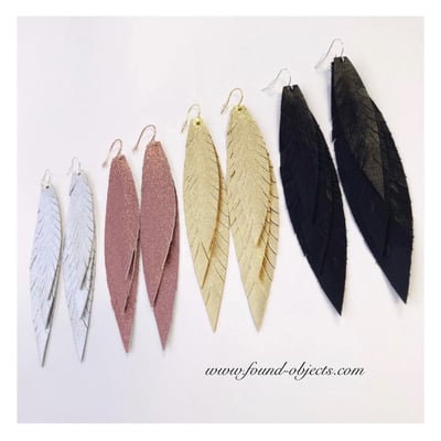 3” - shake your tail feathers - gold