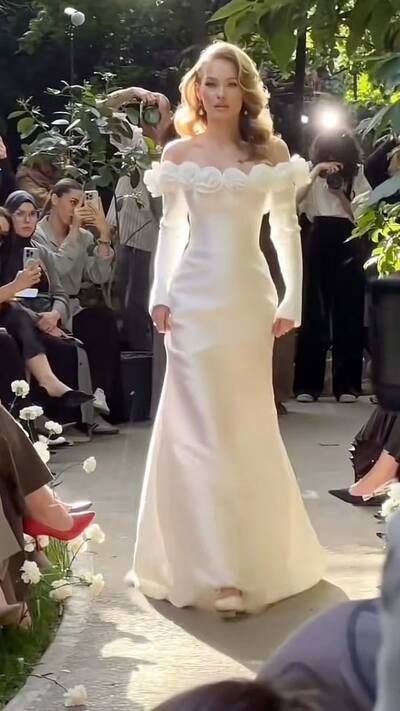 Mermaid Wedding Dress, 3D Handmade Flowers Floral Satin Bridal Dress Bridal Gown