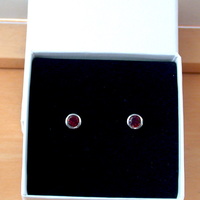 BOXED GIFT/Sterling Silver Garnet Gemstone Stud Earrings/Garnet Earrings/Garnet Round Earrings/Circle Stud Earrings/Garnet Jewellery/UK - Thumbnail 7