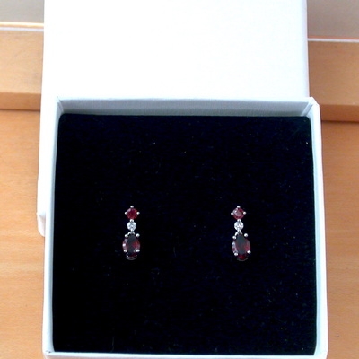 Boxed gift/sterling silver garnet & cz gemstone stud earrings/garnet earrings/garnet drop earrings/garnet stud earrings/garnet jewellery/uk