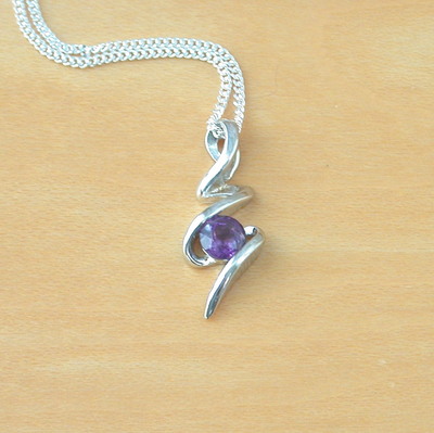 925 Amethyst Pendant & 18" Sterling Silver Chain/Amethyst Necklace/Amethyst Jewellery/Amethyst Jewelery/February Birthstone/Purple Amethyst