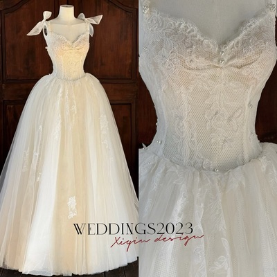 Ivory lace corset wedding dress with lace – structured bodice, applique tulle wedding dress, sleeveless spaghetti strap bridal gown