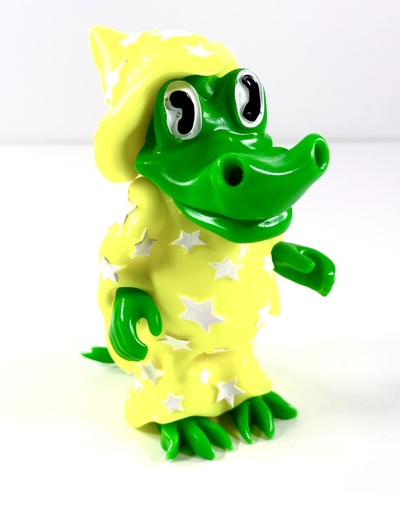FOV Stashie - 3/4 Neon Lemon w/ White Stars