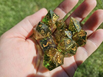 Witch Fire Hard-Edged Dice Set