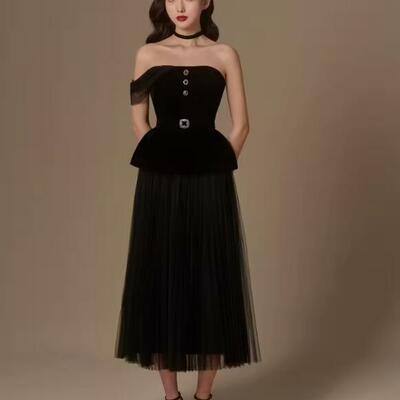 Customized simple modern style formal evening strapless a-line button draped prom dresses