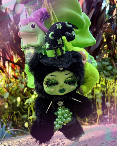 Sarah Meowshall Bag Brat