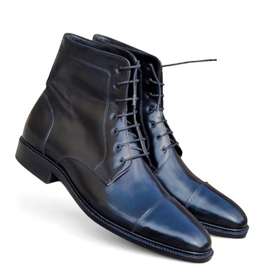 Crafted leather classic men black leather ankle high lace up boot