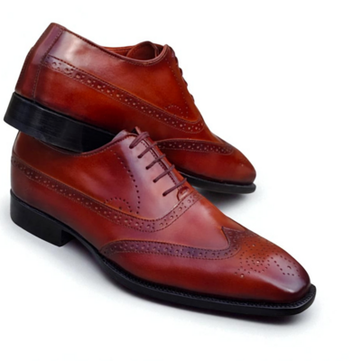 Crafted leather classic brown patina leather wingtip oxford dress shoes - Thumbnail 1