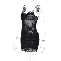 Sexy hot girl style see-through lace wrap chest splicing hip lace dress - Thumbnail 3