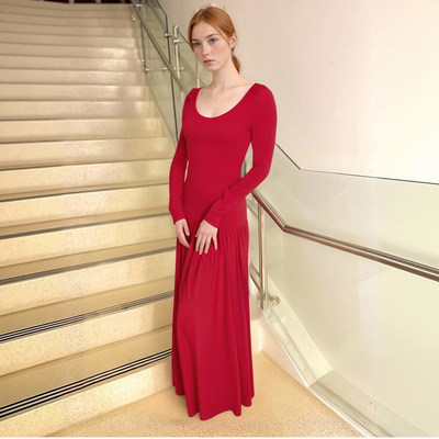 Fashion slim fit V-neck long sleeve waist long pleated street style dress