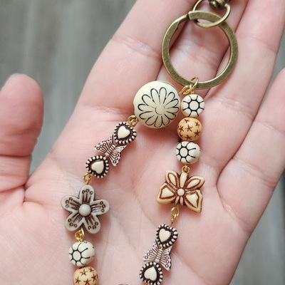 Coachella - woodstock on my mind keychain