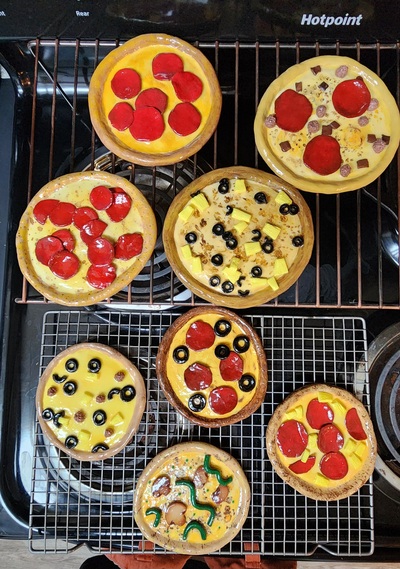 When the Moon Hits Your Eye pizza trinket dishes