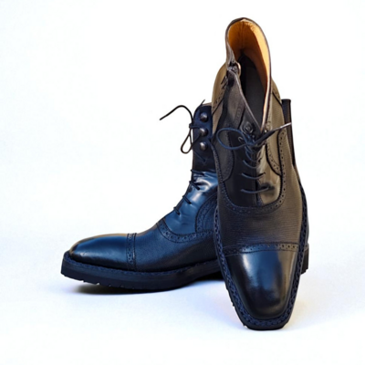 Crafted leather classic men black leather ankle high lace up vibram/commando sole boot