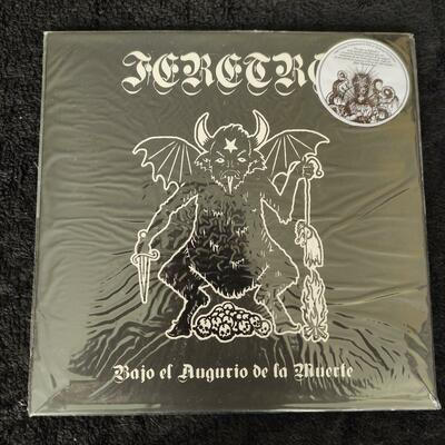 Feretro (bol.)- bajo el augurio de la muerte