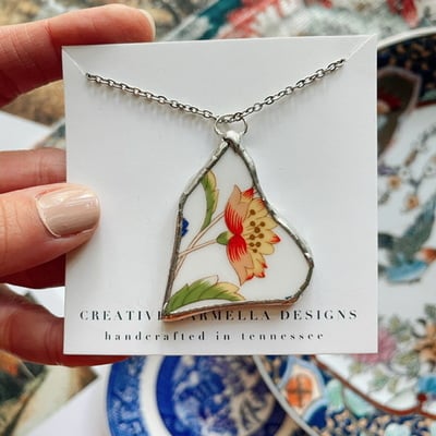 “beauty in the broken” necklace no.02