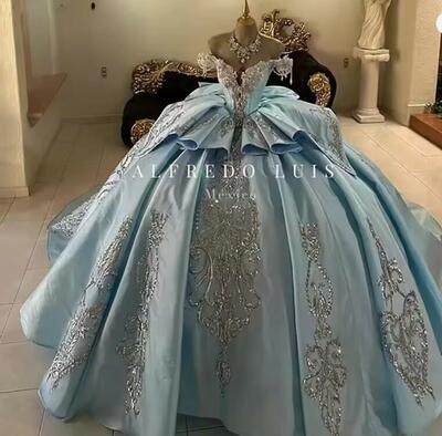 Sky Blue Off The Shoulder Bow Ruffles Quinceanera Dresses Ball Gown Beading Crystal Appliques Lace Sweet 15 Años Customized