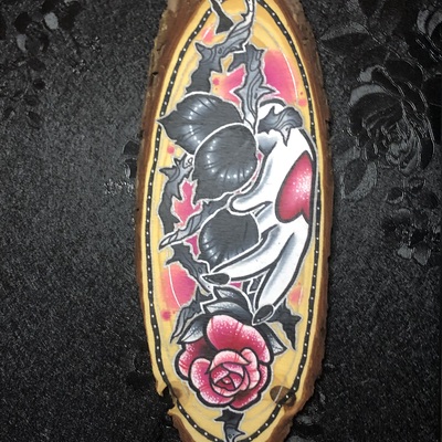 Love hurts wood slice - Thumbnail 2